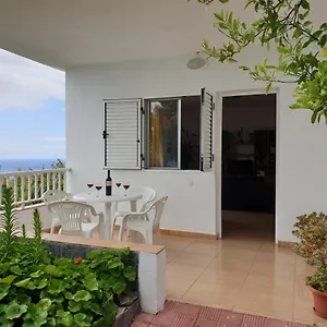 Casa Angel Y Carmen Lodge